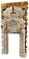 Arkaner Steinziegel-Türrahmen